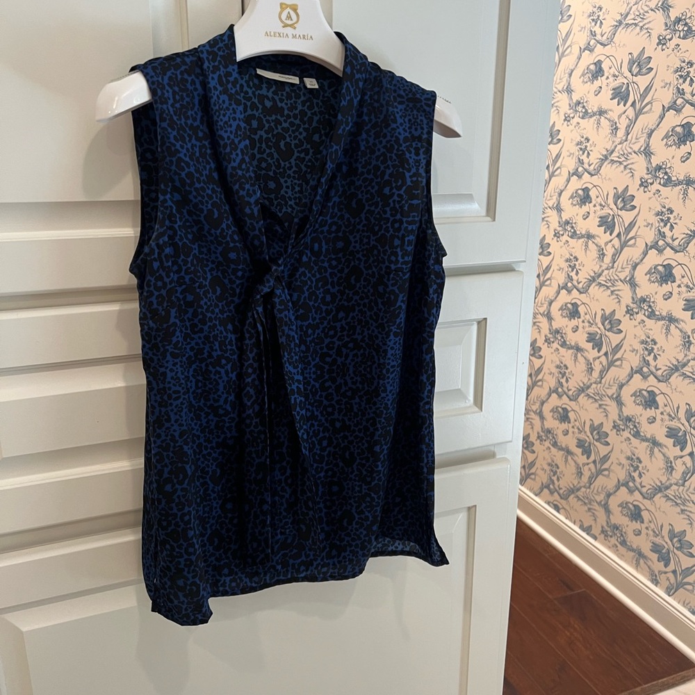 HALOGEN BLACK & BLUE LEOPARD PRINT BLOUSE